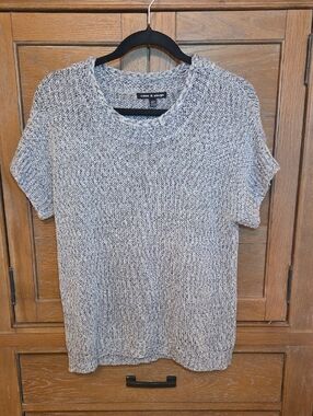 Cable & Gauge Black & White Marled Short Sleeve Sweater
